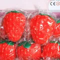 Zachte rode aardbeivormige slow rebound squishy speeltjes voor stressverlichting en plezier - Grote Aardbei