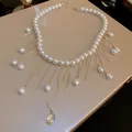 Collier de perles style français élégant avec chaînes dorées et cristal goutte d'eau - Style de Collier 18 / Blanc