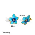 Detailansicht der blauen Emaille-Blumenohrringe mit Größen- und Gewichtsangaben - Ohrhaken Blume (TE60861-BL) / Blau