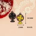 Vintage fan-shaped alloy pendant charm for DIY jewelry with size and weight details - Electric Fan (G)