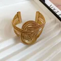 Bracciale rigido di lusso in metallo intrecciato dorato con motivo a fiori grandi - Stile Fiore a Nodo in Metallo Pesante (5#) / Oro