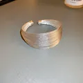 Elegante bracciale rigido a più fili in metallo con finitura argento - Stile in Filo Intrecciato Largo (8#) / Argento