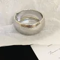 Bracciale rigido in metallo martellato argento con trama spessa e finitura lucida - Stile a Cerniera Martellata Vintage (16#) / Argento