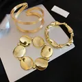 Set di bracciali a polsino e con perline in metallo pesante dorato in stile europeo - Set di Bracciali in Metallo Pesante (77#) / Set da 3 pezzi / Oro