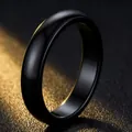 Minimalistischer schwarzer Edelstahlring glatt poliertes Design für Damen und Herren - Größe 7 / Schwarz (4mm)