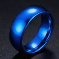 Minimalistischer kobaltblauer Edelstahlring mit einer eleganten polierten Metalloberfläche - Größe 7 / 8mm Breit / Blau