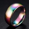 Polierter Titanstahlring mit lebhaftem regenbogenfarbenem irisierendem Finish für Damen - Größe 7 / 8mm Breit / bunt