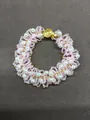 Bracciale fatto a mano con perline rosa e chiusura filigranata dorata vintage - Bracciale (Oro) / Rosa