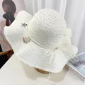 D-0065 Bonnet Ondulé En Forme D'étoile De Mer Blanc Crème