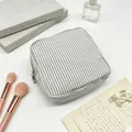 Trousse à cosmétiques en seersucker rayé avec fermeture éclair pour le voyage - Gris