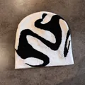 Stylish retro street style black and white wavy pattern knit beanie hat for women - One Size / Black & White Large Wave