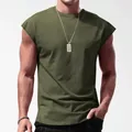 T-shirt casual da uomo senza maniche verde oliva con vestibilità rilassata. - Taglia S / Top / Verde militare