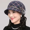 Eleganter dunkelblauer karierter Glockenhut für Damen, warmer stilvoller Winterhut. - Verstellbar / Dunkelblau