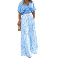Ensemble deux pièces d'été pour femme avec haut bleu à col en V et pantalon large fleuri - Bleu ciel