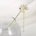 Traditional Chinese style metal hairpin with white magnolia flowers and pearl tassel. - Butterfly Peach Blossom White