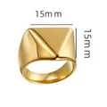 Anillo cuadrado de acero de titanio dorado con diseño hip hop y marcas de 15 mm de talla - Talla 6 / Estilo Cuadrado en V de Oro (13-B-4) / Dorado