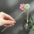Traditioneller chinesischer Haarstab mit rosa Blume, jadeartigem Donut und Perlen - Pink und Grüne Blume Künstliche Perle Quaste Stil (2664)