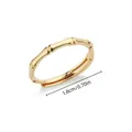Anello aperto minimalista placcato oro stile bambù, diametro 1,8 cm - Stile Forma a Bambù Lucidato (G121545)