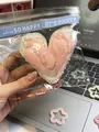 Simpatico squishy a forma di cuore rosa e bianco a rimbalzo lento con perle decor - Borsa Cuore di Perle - Rosa