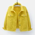 Chaqueta vaquera amarilla vibrante de corte holgado para mujer con botones y bolsillos - 4XL (85-97kg) / Amarillo