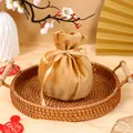 Elegant champagne gold round velvet drawstring gift bag for wedding favors and parties - Basic Bag / Champagne