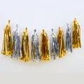 Festliche Girlande mit Gold- und Silberfolien-Quasten für Geburtstagsfeiern und Partys - 5 Goldene Quasten + 5 Silberne Quasten