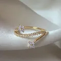 Anello regolabile in oro con fiori in zircone viola e pietre incastonate - Aperto Regolabile / Fiore Lavanda Micro Zirconia (JZ007)