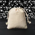 Pochette en coton naturel avec cordon de serrage pour cadeaux et herbes sèches - 10x12cm / Blanc Naturel