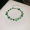 Elegante pulsera de cadena plateada con circonitas verde esmeralda de varias formas. - Estilo 44# Plateado Verde Claro