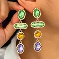 Elegante geometrische Ohrringe mit leuchtend grünen, gelben und lila Kristallen - Vierschichtiger Geometrischer Strass Langer Stil (S543) / KC Gold (Mehrfarbiger Farbverlauf)