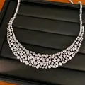 Elegante silberfarbene Halskette mit Zirkonia im Marquise- und Birnenschliff-Design - Einzelne Halskette / Silber