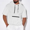 Dettaglio della t-shirt bianca da uomo con cappuccio e tessuto a nido d'ape materico - S / Tops / Bianco