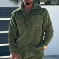 Giacca camicia da uomo in velluto a coste verde vestibilità slim con multitasche - S / Tops / Verde Militare