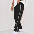 Pantaloni sportivi neri larghi a gamba dritta da uomo con bottoni laterali e strisce - S / Bottoms / Nero