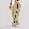 Pantaloni sportivi kaki larghi da uomo con strisce nere laterali e bottoni - S / Bottoms / Cachi