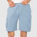 Pantaloncini cargo casual da uomo in blu chiaro con coulisse ed elastico in vita e tasche - S / Bottoms / Celeste