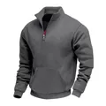 Detailansicht des grauen Herren-Sweatshirts mit Stehkragen und Viertelreißverschluss - S / Tops / Dunkelgrau
