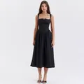 Robe midi noire élégante avec boutons sur le devant et corsage orné de dentelle. - S / Haut Et Bas / Noir