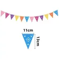 Guirlande mexicaine colorée en feutre pour fête avec motifs ajourés et dimensions - Triangle