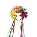 Detailansicht der bunten Kunstblumen und langen Farbbänder am mexikanischen Stirnband - Gelb Rosa Orange Blau Rot Mix (3#)