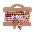 Detailansicht des Cinco de Mayo Armband-Sets mit Chili- und Gitarrenanhängern auf Karte - Modell 5