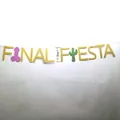 Détail d'une bannière dorée à paillettes Final Fiesta avec des icônes de cactus et de pénis - Style Final Fiesta
