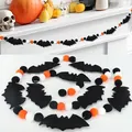 Guirlande d'Halloween avec chauves-souris en feutre et pompons pour déco - Style Chauve-souris Pompom