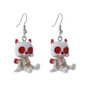 Vue détaillée de boucles d'oreilles squelette blanches à yeux rouges pour bijoux Halloween - Squelette avec Petites Cornes Rouges (7)