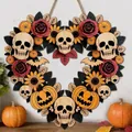 Corona de madera de Halloween en forma de corazón con calaveras, rosas y calabazas - Lado Máximo 20cm / Halloween Heart Collage (Style 04)
