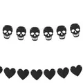 Ghirlanda festiva di Halloween con teschi in feltro nero e cuori neri decorativi - Stile Orizzontale Combo Cuore e Teschio / 24 Pezzi/Set