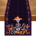 Festlicher Tischläufer zum Tag der Toten mit Ringelblumen, Zuckerschädel und Skelett-Muster - 183cmx33cm / Sombrero Zuckerschädel Und Skelett Stil (Style 19)