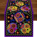 Dekorativer Tischläufer zum Tag der Toten mit bunten Zuckerschädeln und Blumenmotiven - 183cmx33cm / Lila Schwarz Zickzack Ringelblume Stil (Style 21)