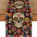 Mexikanischer Day of the Dead Tischläufer mit bunten Zuckerschädeln und Ringelblumen. - 183cmx33cm / Schwarz Boho Streifenrand Stil (Style 23)