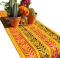 Détail montrant les motifs tissés vibrants et les glands décoratifs de ce chemin de table - 35*215+10*2 Gland / Jaune